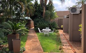 Odelia Guest House